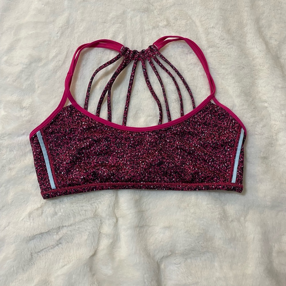 lululemon sports bra